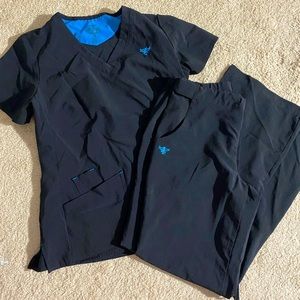 Med Couture Matching scrub set black women